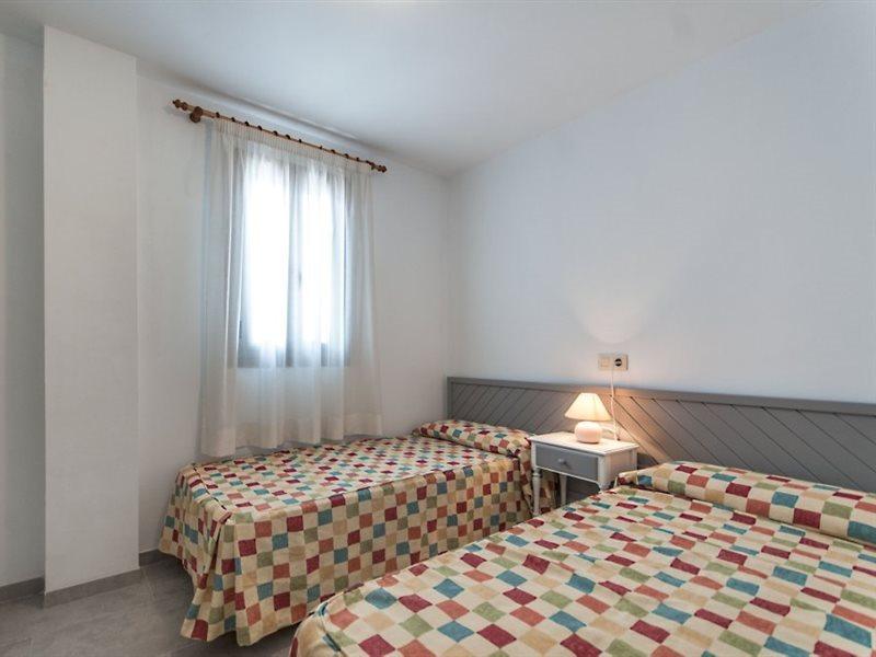Alcudia Apartments 阿尔库迪亚港 外观 照片