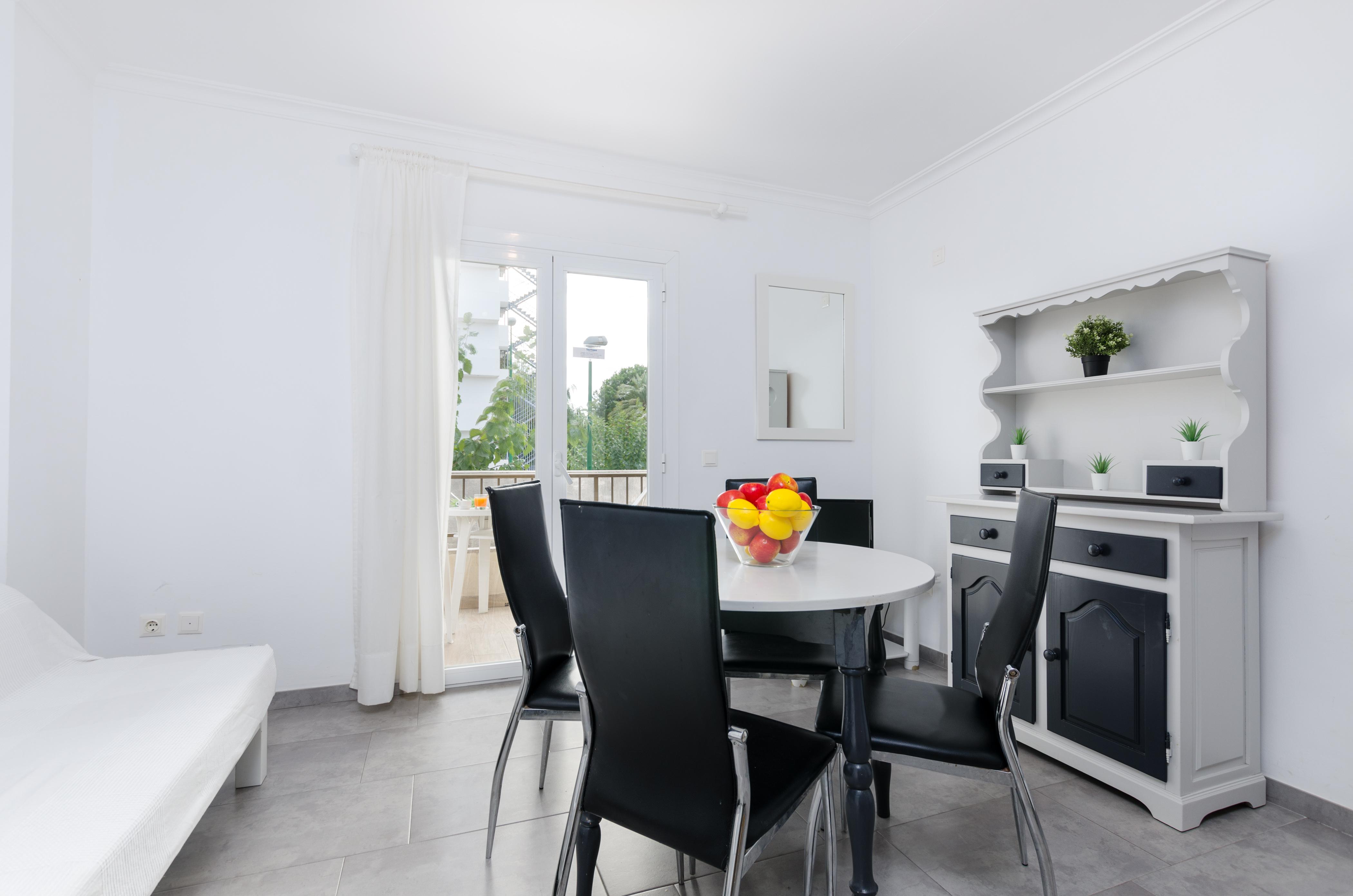 Alcudia Apartments 阿尔库迪亚港 外观 照片