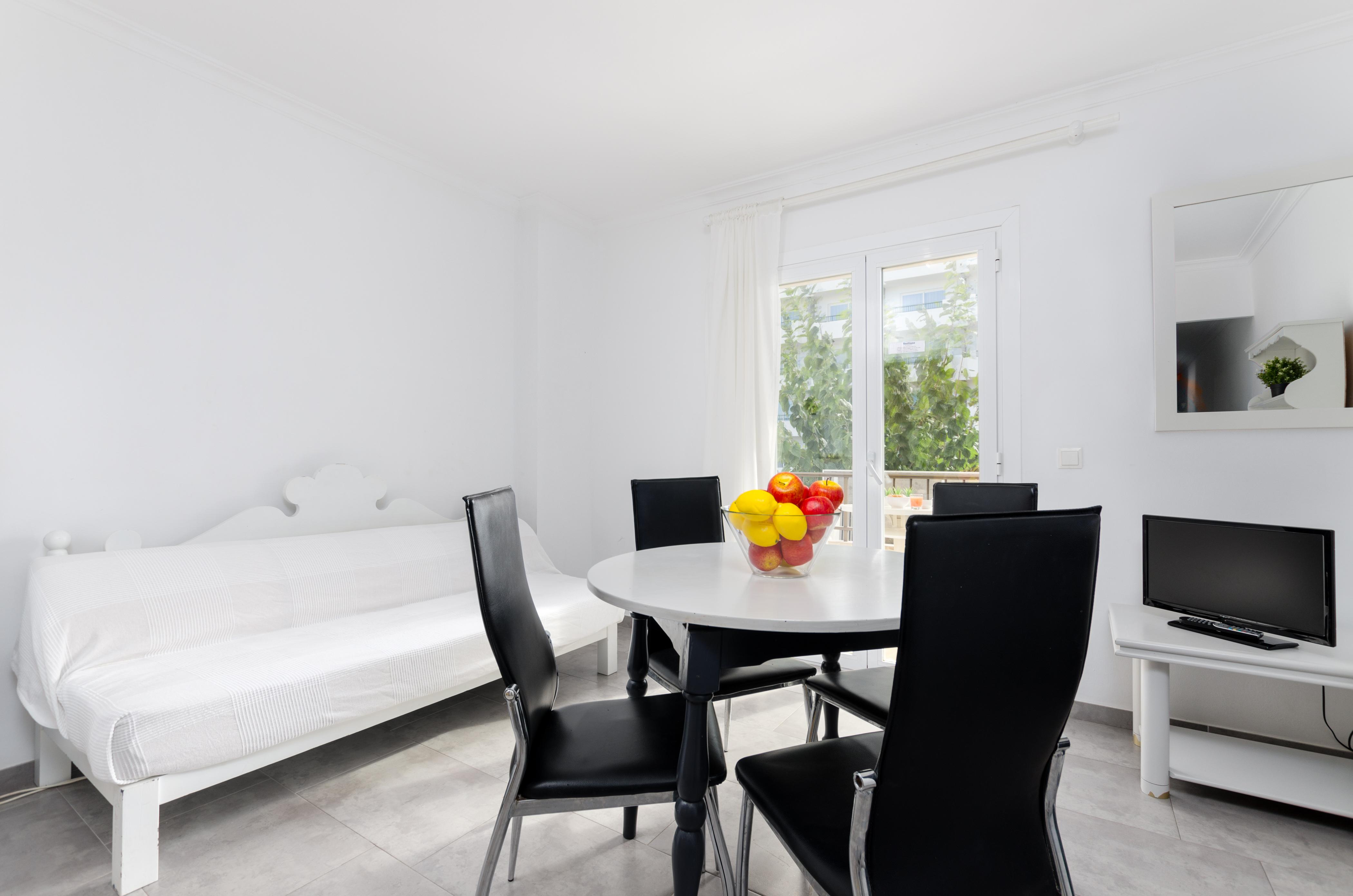 Alcudia Apartments 阿尔库迪亚港 外观 照片