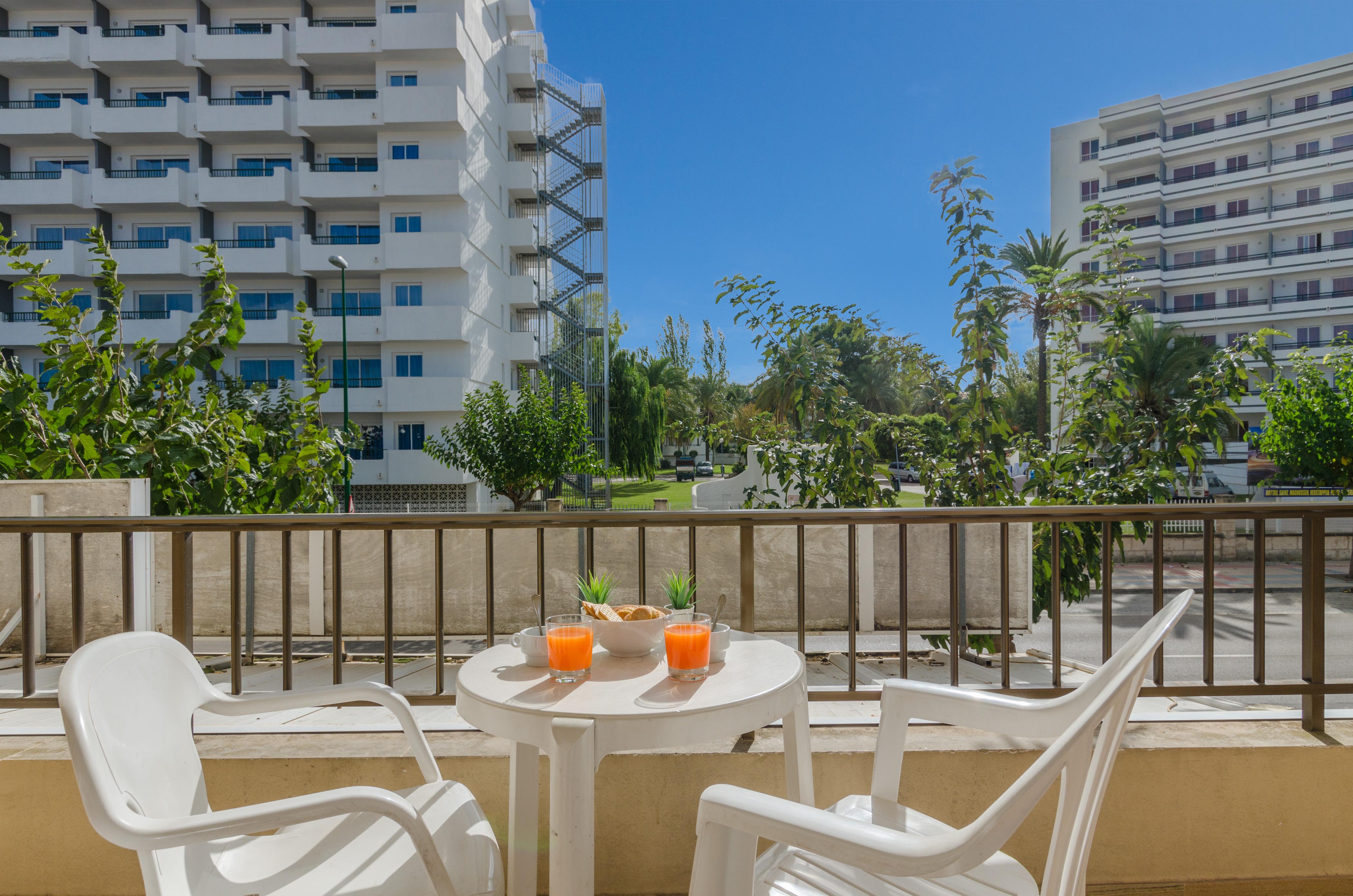 Alcudia Apartments 阿尔库迪亚港 外观 照片