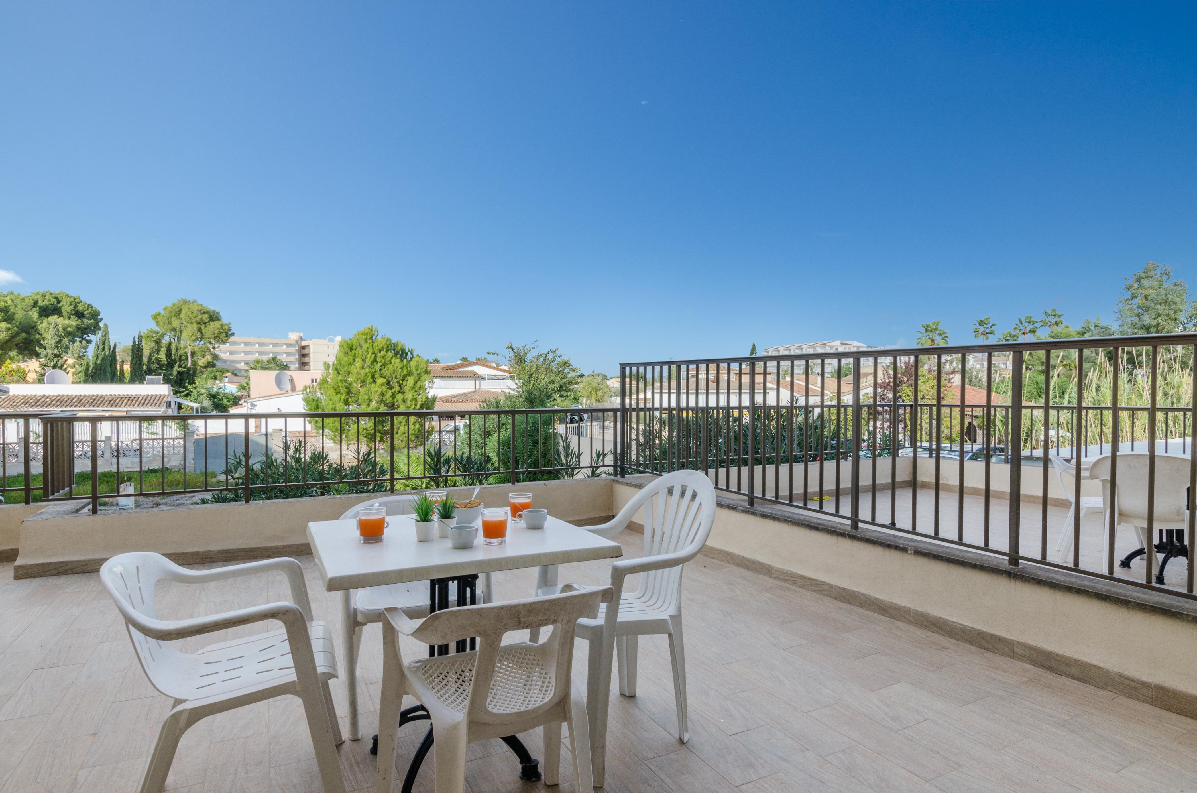 Alcudia Apartments 阿尔库迪亚港 外观 照片