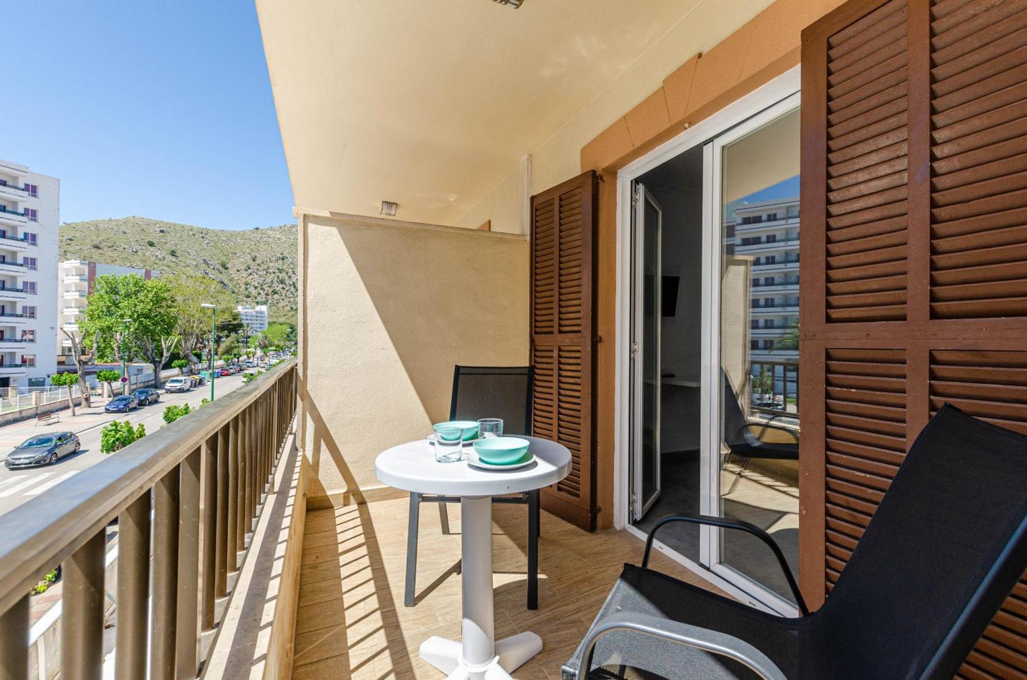 Alcudia Apartments 阿尔库迪亚港 外观 照片