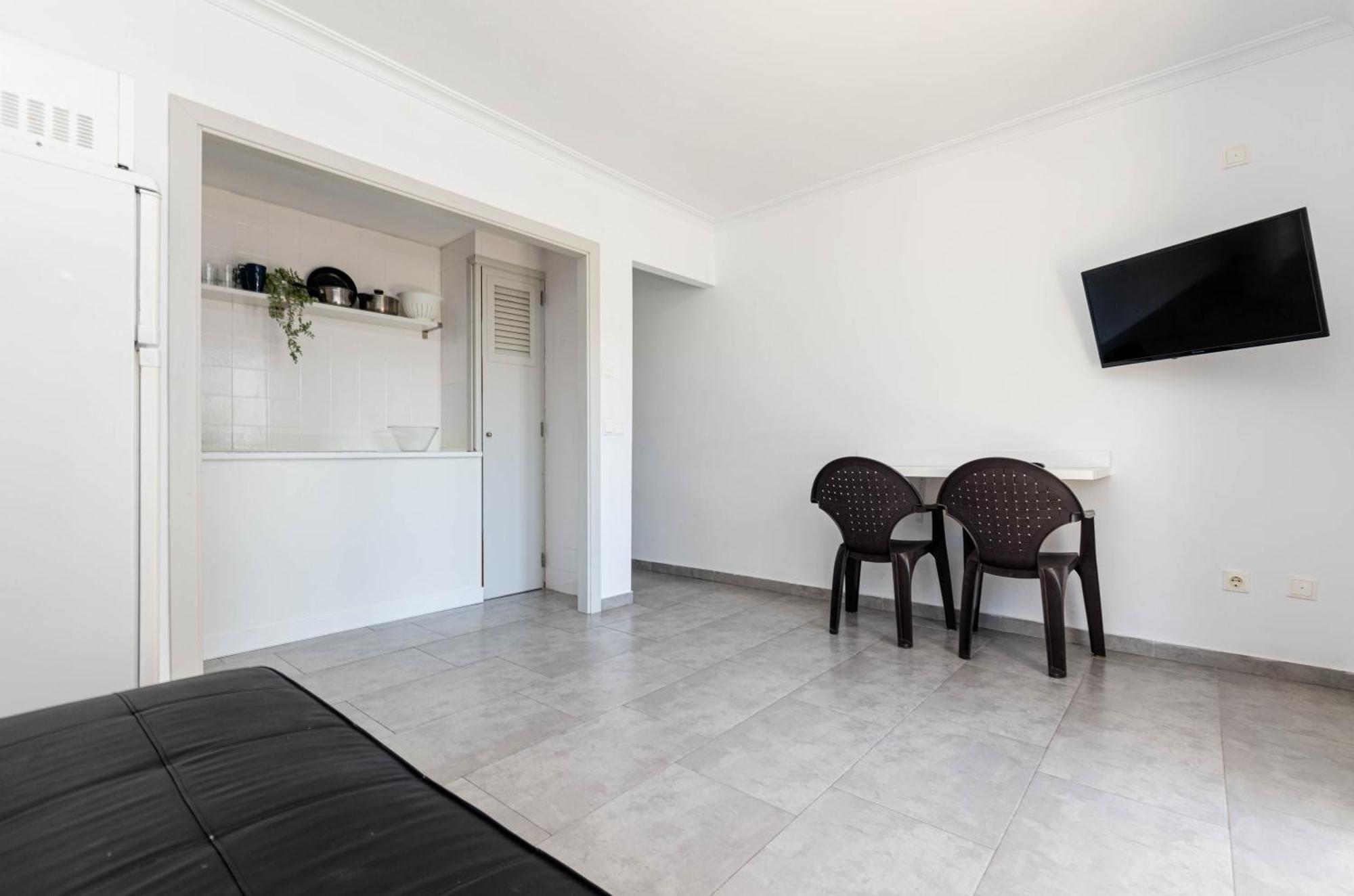 Alcudia Apartments 阿尔库迪亚港 外观 照片